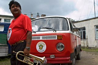 Una scena di Guca, Distant Trumpet