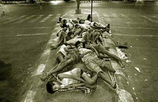 Sfollati di una qualsiasi metropoli