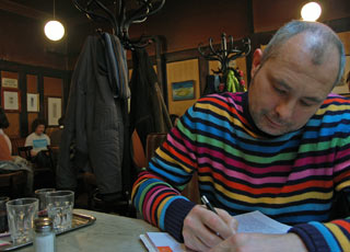 Paolo Ghiotto al caffè Hawelka di Vienna