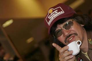 Il regista Miki Satoshi