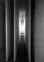 Bruce Nauman, Live-Taped Video Corridor, 1970