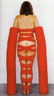 Rebecca Horn, Arm extension,1970