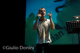 Christian Uetz ad Absolute Poetry 2008