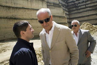 Toni Sevillo sul set del film Gomorra