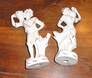 Statuine di porcellana