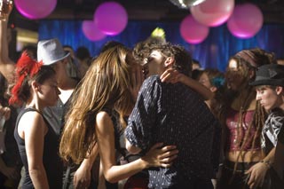 Michele Riondino in una scena del film Il passato è una terra straniera