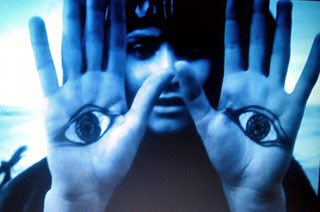 Scena tratta dal film Sul globo d'argento (1976) di Andrzej Zulawski