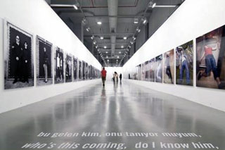 Istanbul Modern Art -Human conditions-veduta della mostra 2008