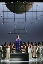 Allestimento della Norma al Verdi di Trieste stagione 2008-2009