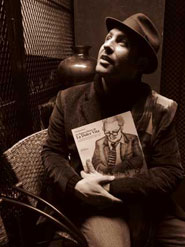 Mauro Aprile Zanetti con il suo nuovo libro Natura Morta de la Dolce Vita