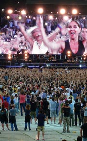 Attesa al concerto di Bruce Springsteen