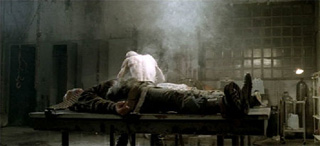 Una scena del film Shadow