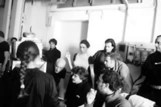 Alessandro D'Alatri, Fabio Volo e Stefania Rocca controllano una scena di "Casomai"