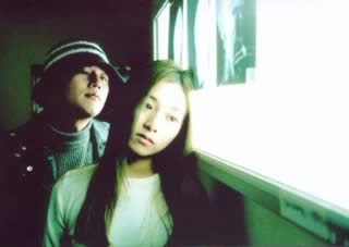 "Public Toilet": Kim (Hyuk Jang) e Ocean (Yanghee Kim) &mdash; Questa ragazza non ha ossa! dice di venire dall'oceano