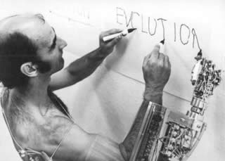 Third Hand di Stelarc