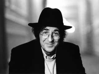 © Warner Music Italy &mdash; Tutti i diritti riservati