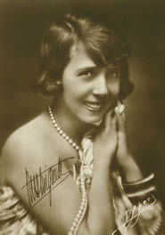 Mistinguett