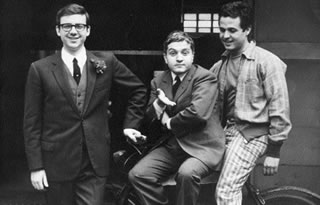 Lauzi assieme a Cochi e Renato