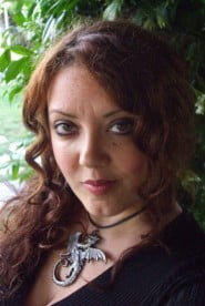 Filomena Cecere curatrice della raccolta