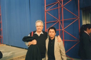 Carlos Trillo con un amico