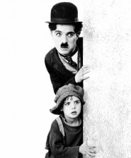 Charlie Chaplin ne "Il Monello"