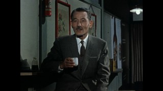 Chishū Ryū in Il gusto del saké