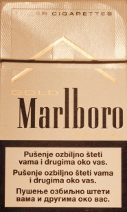 Scritta sulle sigarette vendute in Bosnia